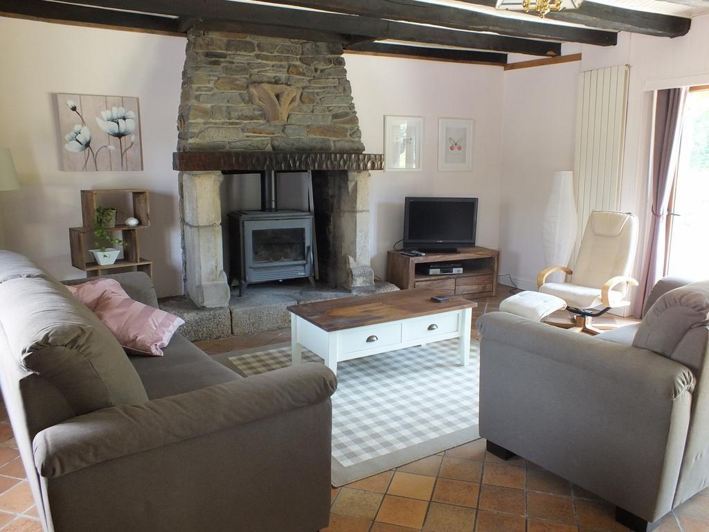 Gites De Lenvos Pontivy Extérieur photo