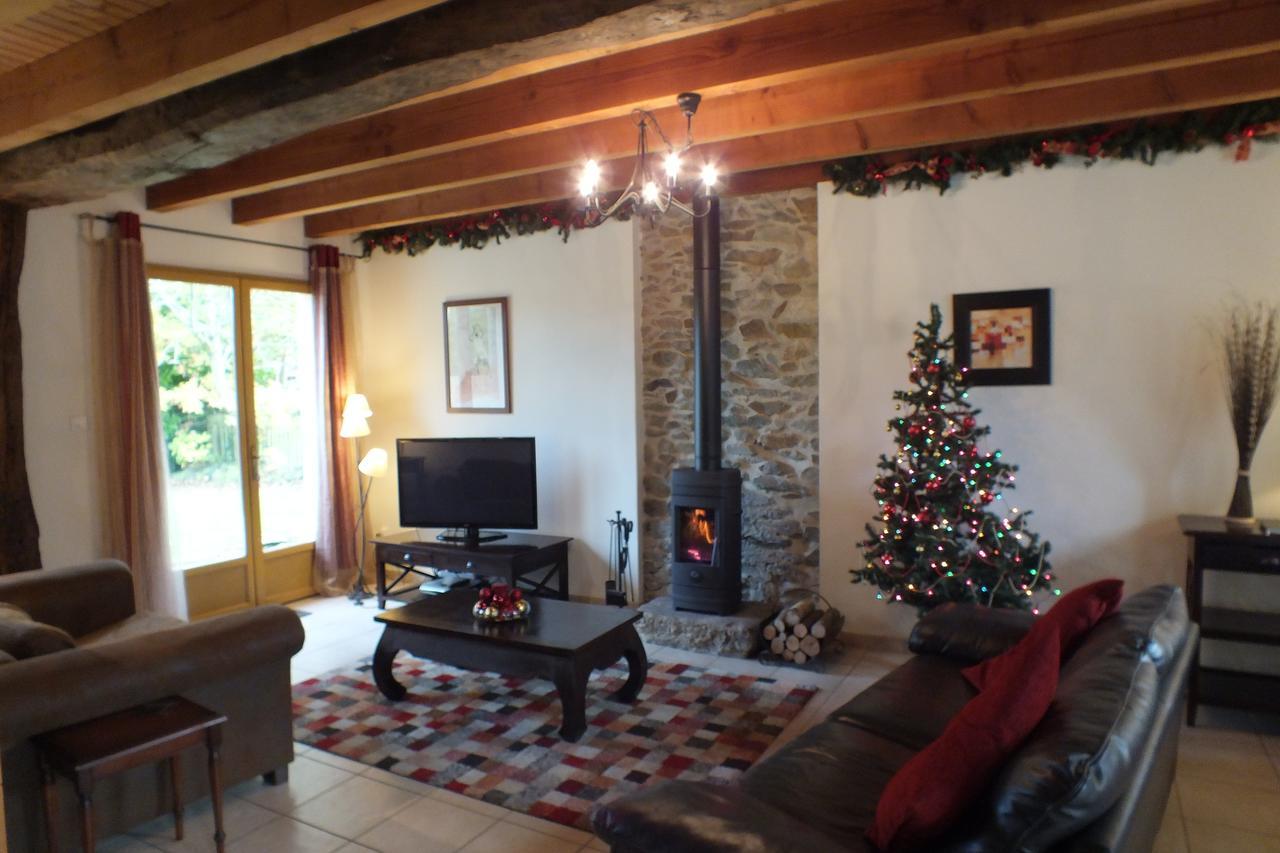 Gites De Lenvos Pontivy Extérieur photo